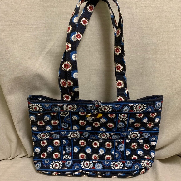 Vera Bradley 3 bag Combo - Picture 7 of 8